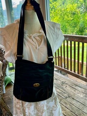 Fossil Black Leather Stanton Crossbody Handbag